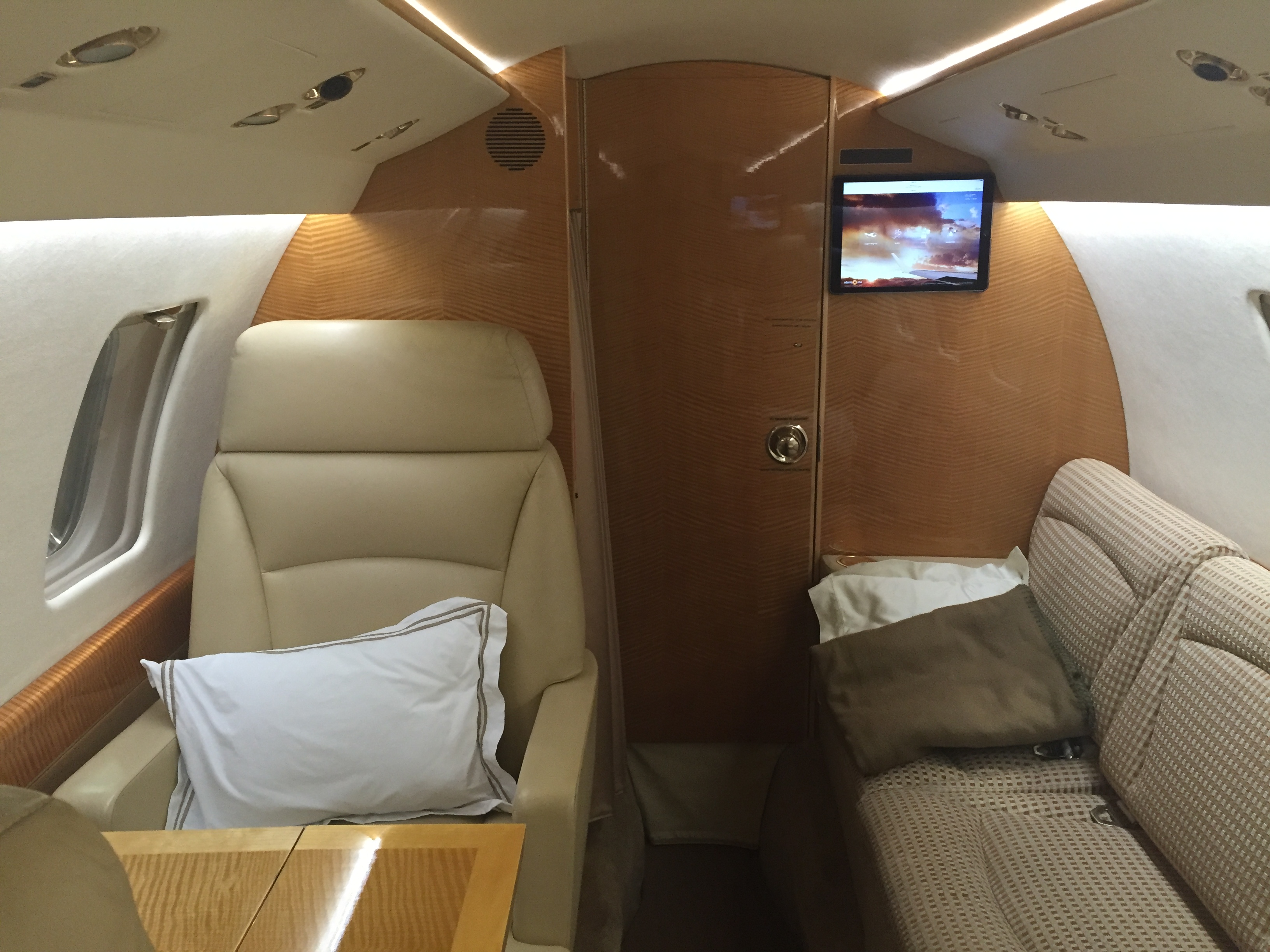 volo privato sul Beechcraft Hawker 700
